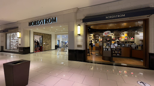 Department Store «Nordstrom Aventura», reviews and photos, 19507 Biscayne Blvd, Aventura, FL 33180, USA