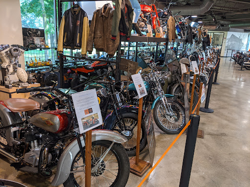 Harley-Davidson Dealer «Buffalo Harley-Davidson», reviews and photos, 4220 Bailey Ave, Amherst, NY 14226, USA