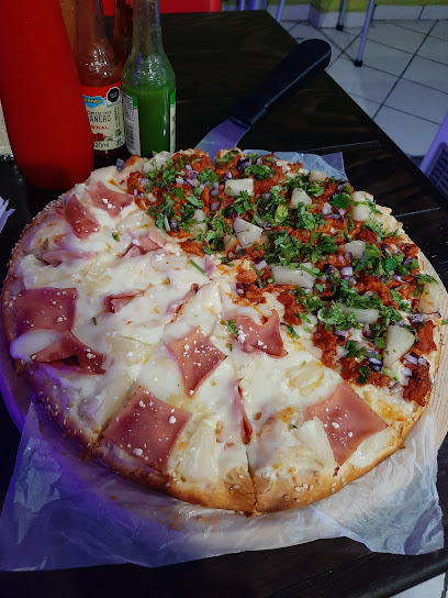 Pizzas TAZZ Tlaxiaco - Allende 23, Centro, 69800 Tlaxco, Oax., Mexico