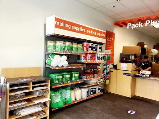 Print Shop «FedEx Office Print & Ship Center», reviews and photos, 1013 W University Ave #125, Georgetown, TX 78628, USA