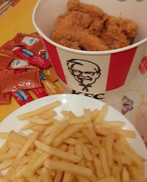 Photo n°101 de KFC Strasbourg Rivetoile à Strasbourg ()
