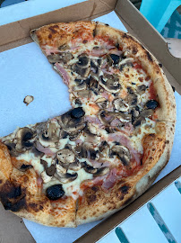 Plats et boissons du Pizzeria Pizza Mia à Gignac - n°8