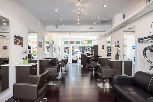 Hair Salon «Appel Nouveau Salon», reviews and photos, Appel Nouveau Salon, 724 NW 21st Ave, Portland, OR 97209, USA