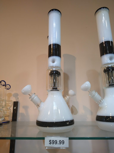 Tobacco Shop «Tobacco And Vapor Zone», reviews and photos, 7340 Bell Creek Rd, Mechanicsville, VA 23111, USA