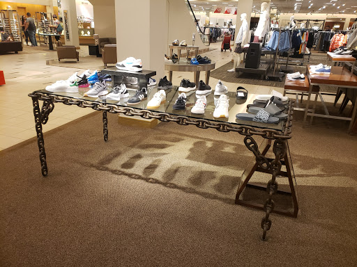 Department Store «Nordstrom Clackamas Town Center», reviews and photos, 11900 SE 82nd Ave, Happy Valley, OR 97086, USA