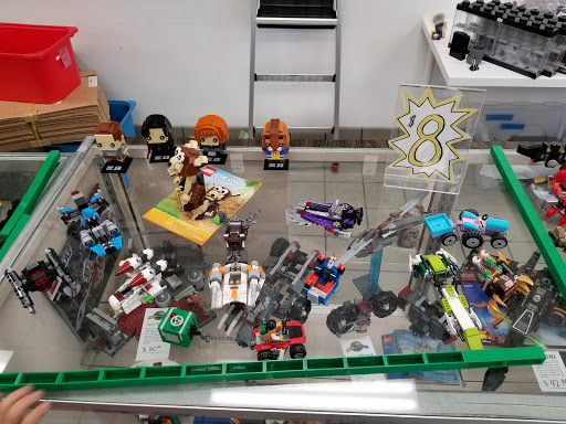 Toy Store «Bricks & Minifigs Salem-Keizer», reviews and photos, 3670 River Rd N, Keizer, OR 97303, USA