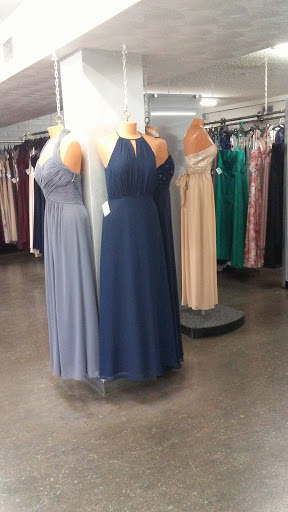 Bridal Shop «Azteca Bridal», reviews and photos, 1010 E Washington St, Phoenix, AZ 85034, USA
