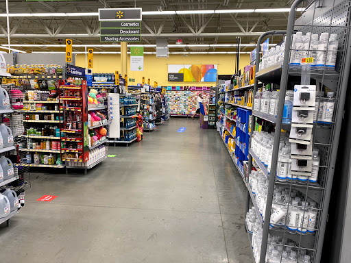 Supermarket «Walmart Neighborhood Market», reviews and photos, 412 W Bert Kouns Industrial Loop, Shreveport, LA 71106, USA