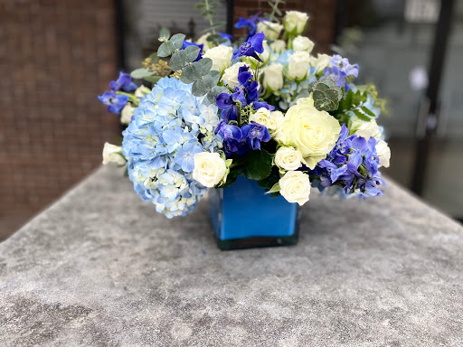 Florist «Stunning Arrangements», reviews and photos, 177 Main St, Little Ferry, NJ 07643, USA
