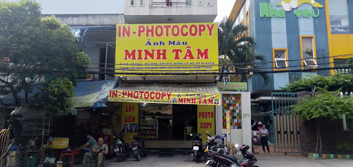 Ảnh màu Minh Tâm