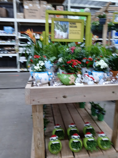 Home Improvement Store «The Home Depot», reviews and photos, 955 N Randall Rd, Elgin, IL 60123, USA