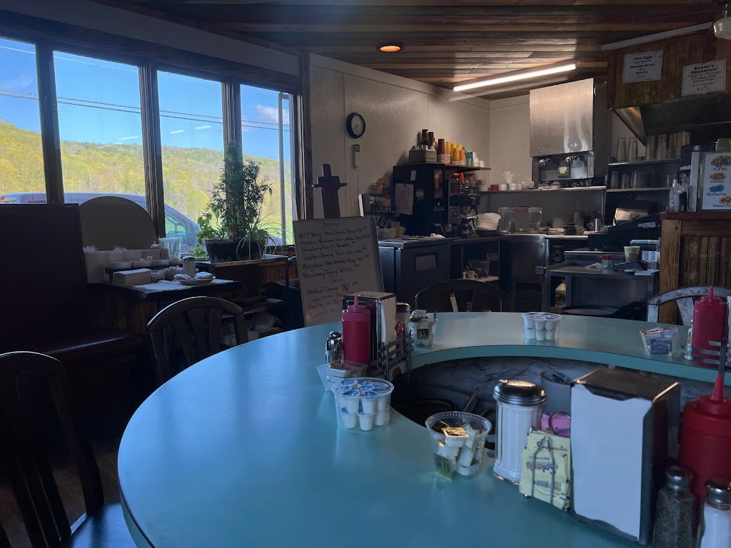 Cup N Saucer Restaurant 05363