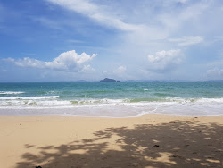Loh Parade Beach'in fotoğrafı kısmen otel alanı