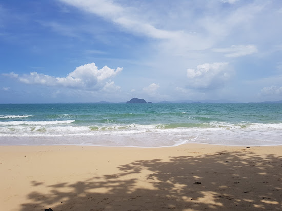 Loh Parade Beach