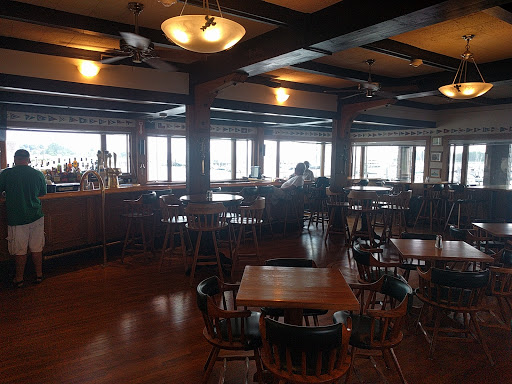 Yacht Club «Winthrop Yacht Club», reviews and photos, 649 Shirley St, Winthrop, MA 02152, USA