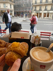 Croissant du Café illy à Paris - n°8