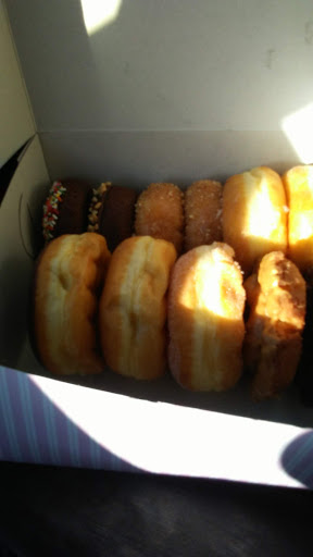 Donut Shop «New York Donut House», reviews and photos, 1864 Country Club Blvd, Stockton, CA 95204, USA