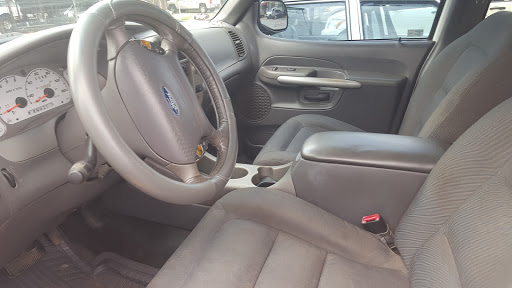 Used Car Dealer «CJAUTOSALES LLC», reviews and photos, 1301 S General McMullen, San Antonio, TX 78237, USA