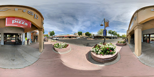 Shopping Mall «Fifth Avenue Shopping District», reviews and photos, 7083 E 5th Ave, Scottsdale, AZ 85251, USA