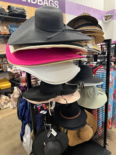 Clothing Store «K&G Fashion Superstore», reviews and photos, 4009 W Airport Fwy, Irving, TX 75062, USA