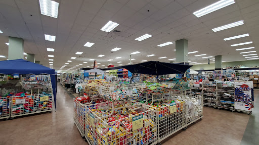 Home Goods Store «Christmas Tree Shops», reviews and photos, 365 US-206, Bridgewater, NJ 08807, USA