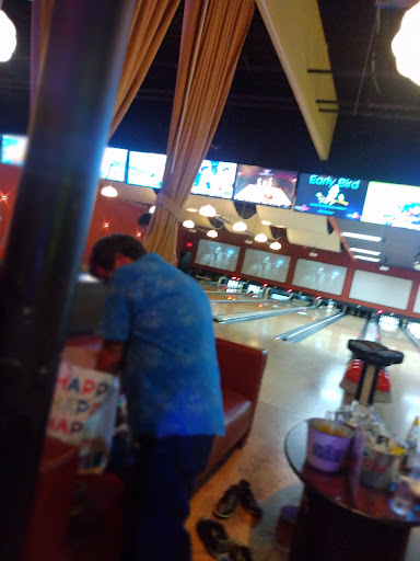 Bowling Alley «Vero Bowl Lanes & Lounge», reviews and photos, 929 14th Ln, Vero Beach, FL 32960, USA
