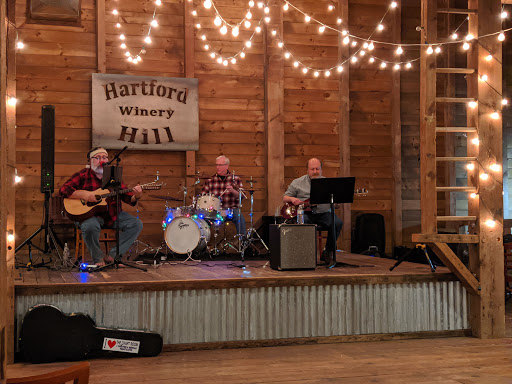 Winery «Hartford Hill Winery», reviews and photos, 3864 Bushnell Campbell Rd, Fowler, OH 44418, USA