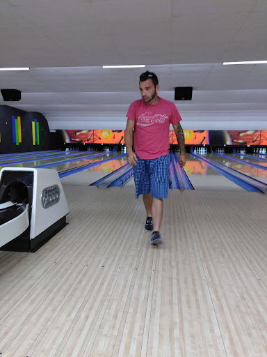 Bowling Alley «The Bowling Alley», reviews and photos, 1535 N Detroit St, Warsaw, IN 46580, USA