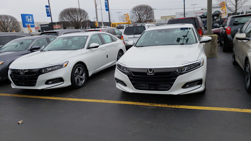 Honda Dealer «Community Honda», reviews and photos, 8340 W 159th St, Orland Park, IL 60462, USA