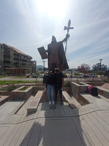 Caminos Del Inca - Escuela