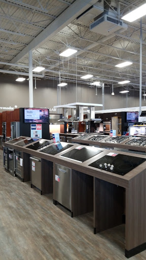 Electronics Store «Best Buy», reviews and photos, 12905 Elm Creek Blvd N, Maple Grove, MN 55369, USA