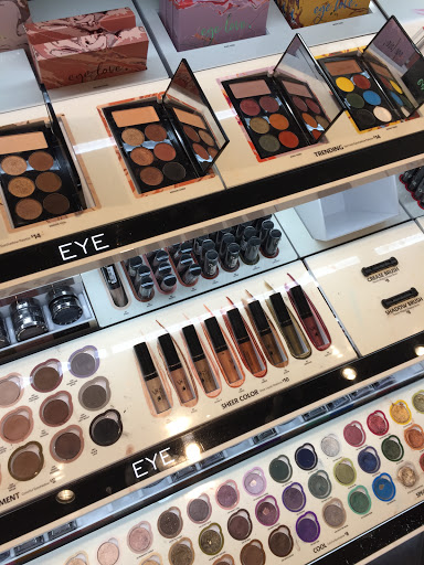 Cosmetics Store «SEPHORA», reviews and photos, 168 Providence Pl, Providence, RI 02903, USA