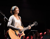 Guitar Lessons with Christina