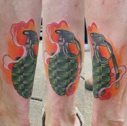 Tattoo Shop «Dallas Tattoo & Arts Company», reviews and photos, 2712 Live Oak St, Dallas, TX 75204, USA