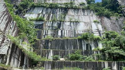 石切山脈