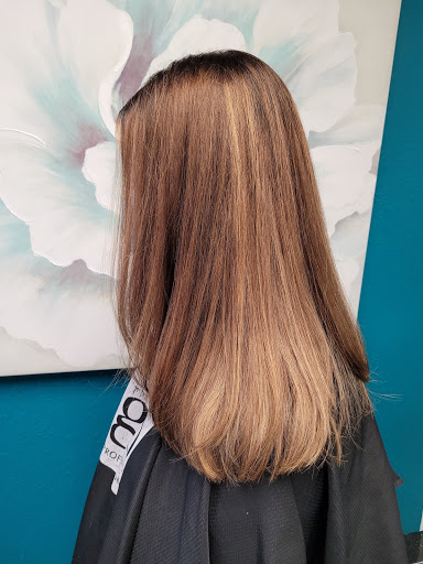 Beauty Salon «Kolour Hair Design Eco Salon», reviews and photos, 19555 E Parker Square Dr # 205, Parker, CO 80134, USA