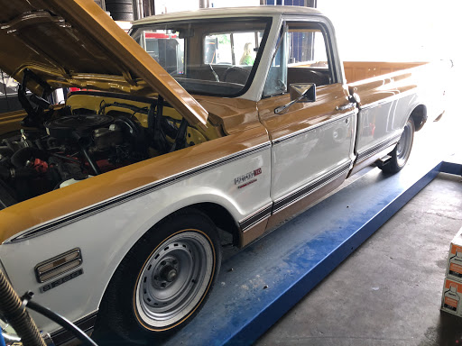 Auto Repair Shop «GROOMS MOTORS & AUTOMOTIVE», reviews and photos, 5608 Marina Dr, Holmes Beach, FL 34217, USA