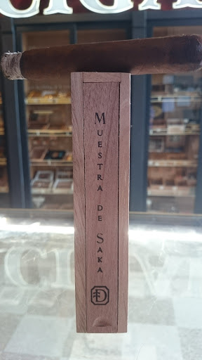 Tobacco Shop «Federal Cigar», reviews and photos, 284 Central Ave, Dover, NH 03820, USA