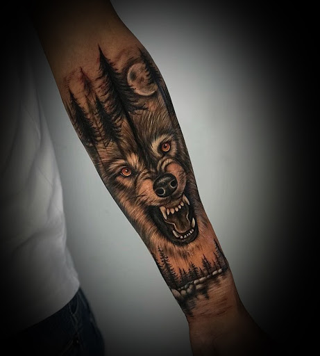 Explore guitar pick tattoo ideas, creative tattoo ideas in Miami, available at Por vida tattoos