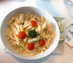 Kravings Diner photo