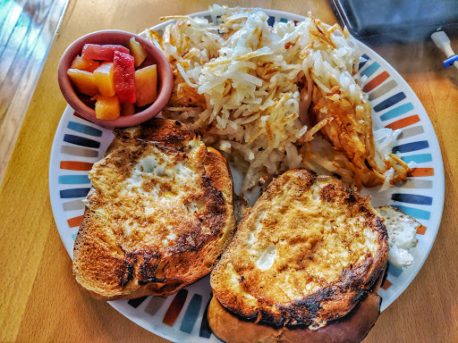 Restaurant «Between the Bread Cafe & Caterer», reviews and photos, 188 Spring St, Newton, NJ 07860, USA