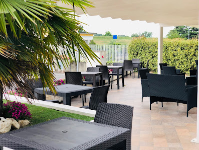 Enjoy BAR - HOTEL - SPA SS 16, 2954, 45038 Polesella RO, Italia