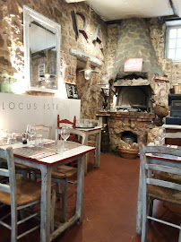 Atmosphère du Restaurant Chez L'Ami Paul à Tourrettes-sur-Loup - n°19