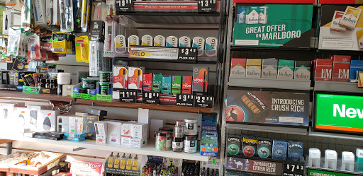 Tobacco Shop «Lombard Tobacco», reviews and photos, 890 E Roosevelt Rd, Lombard, IL 60148, USA