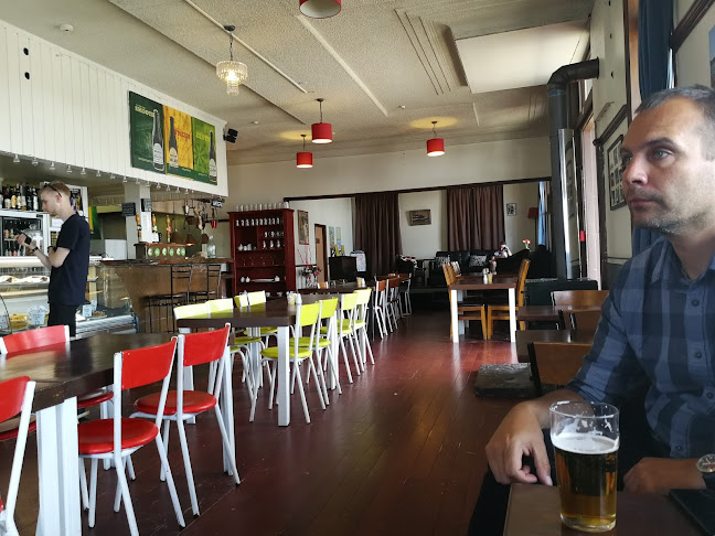 Reviews of Brew Cafe and bar in Thames - Hotel