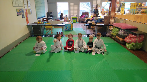 Gourmet Grocery Store «Social Goods: Toys, Taps, Cafe», reviews and photos, 500 E 1st St, Newberg, OR 97132, USA