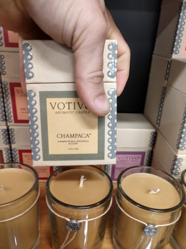 Shopping Mall «Laurelwood Shopping Center», reviews and photos, 422 S Grove Park Rd, Memphis, TN 38117, USA