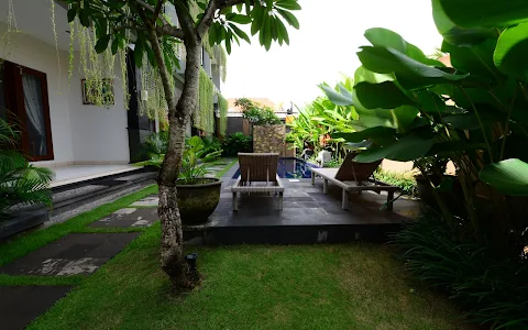 Surya Guest House Sanur image