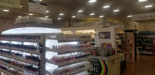 Supermarket «Giant Eagle Supermarket», reviews and photos, 3440 Center Rd, Brunswick, OH 44212, USA