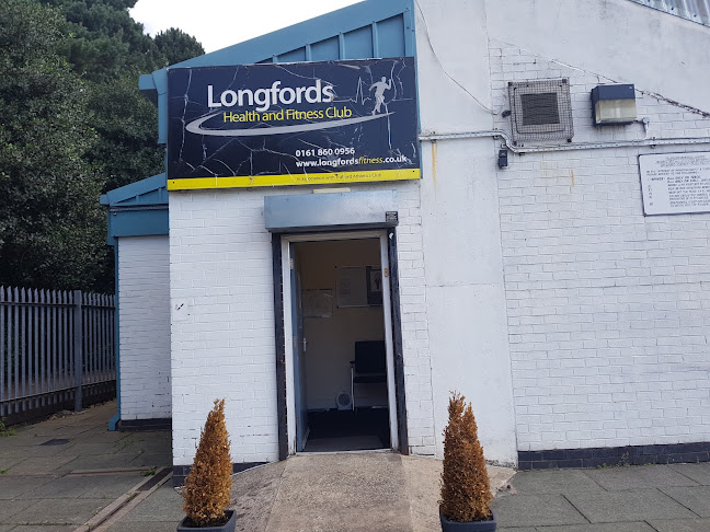 Reviews of Longfords Health & Fitness Club in Manchester - Gym